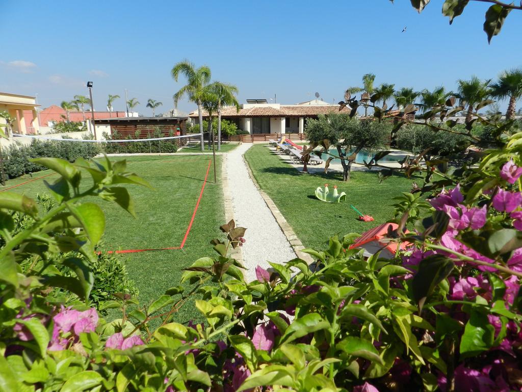 Baglio Olivastro Bed & Breakfast Digerbato Exterior photo